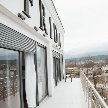 Hotel & Restaurant Frida Gjakova Eksteriør billede