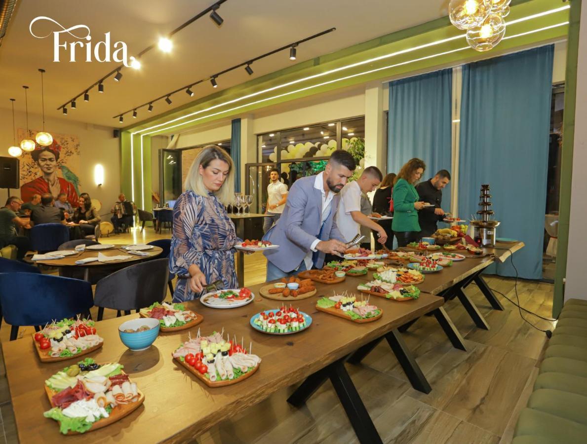 Hotel & Restaurant Frida Gjakova Eksteriør billede