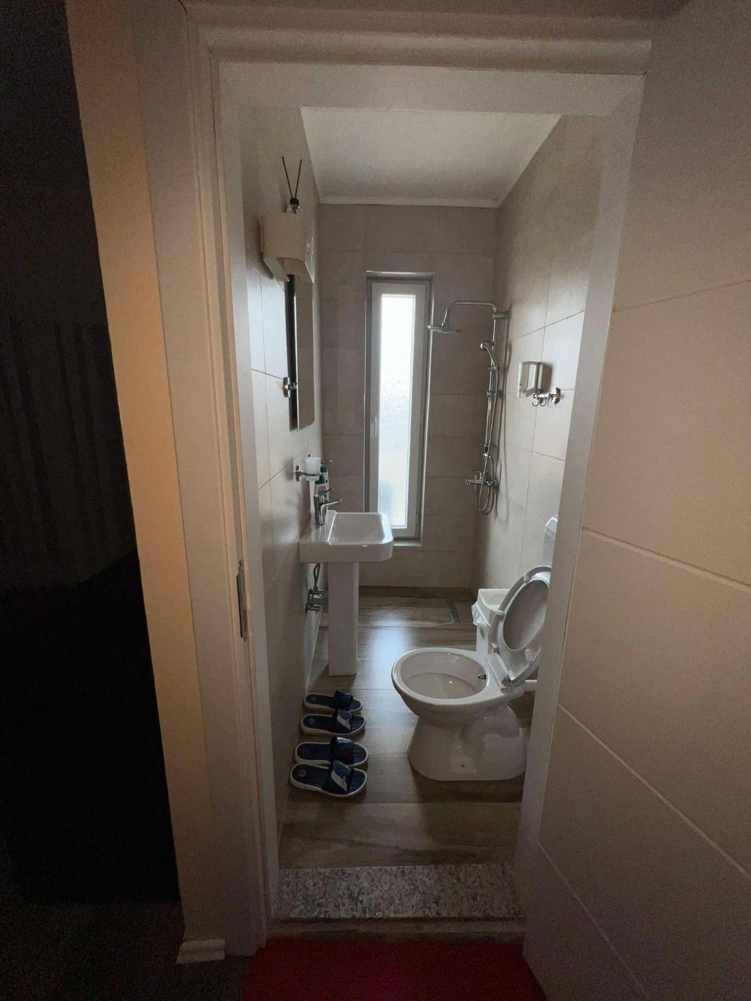 Hotel & Restaurant Frida Gjakova Eksteriør billede